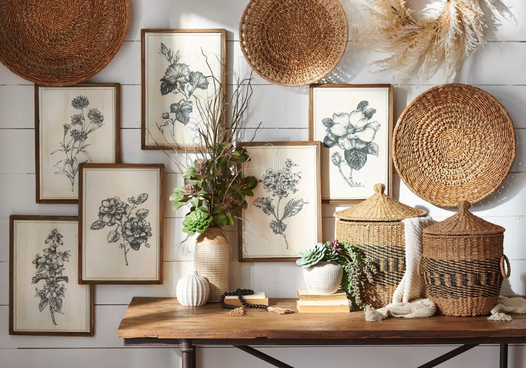 Handicrafts & Artifacts